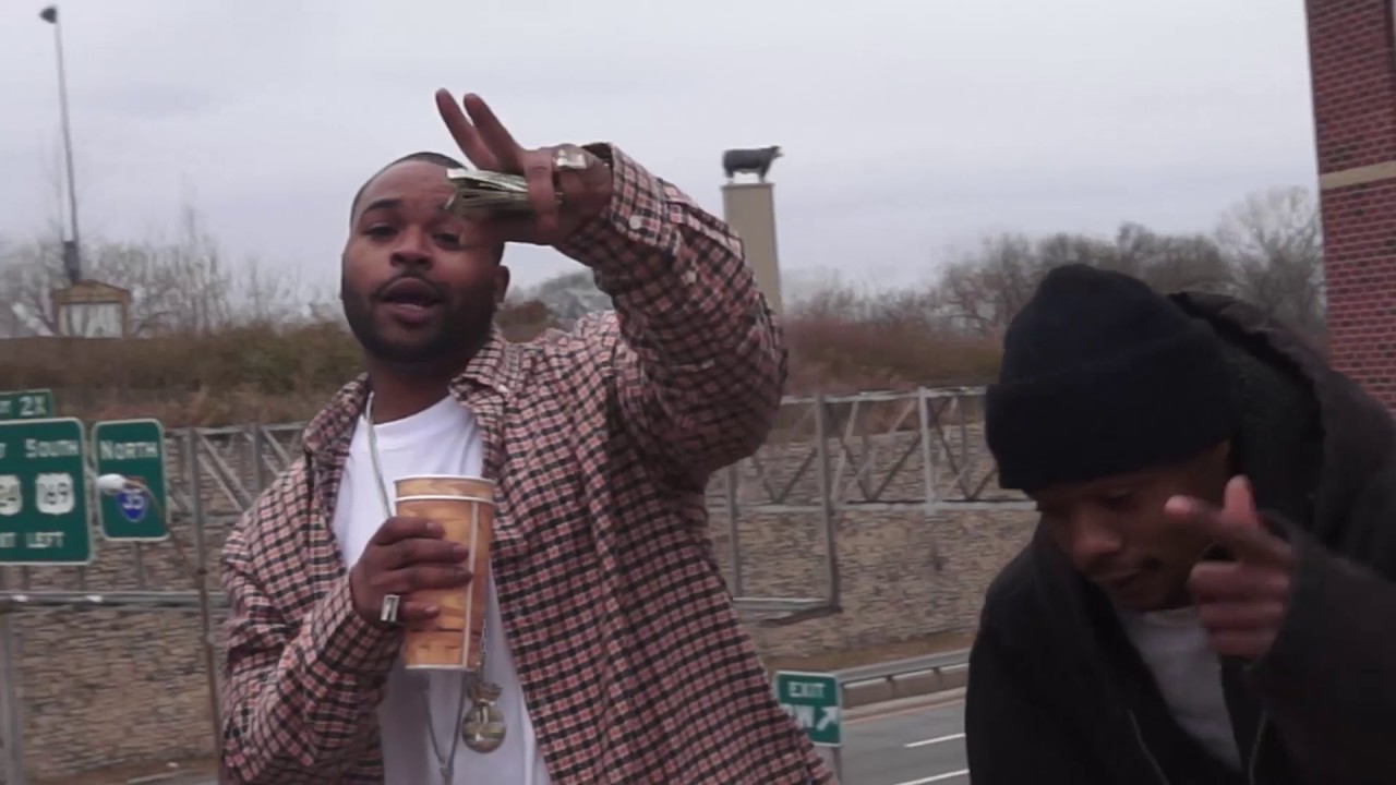 YOUNG RILLO - Feat : JODY HUSS, CAVI & 5HUNNID - Block S*** (Official Music Video)