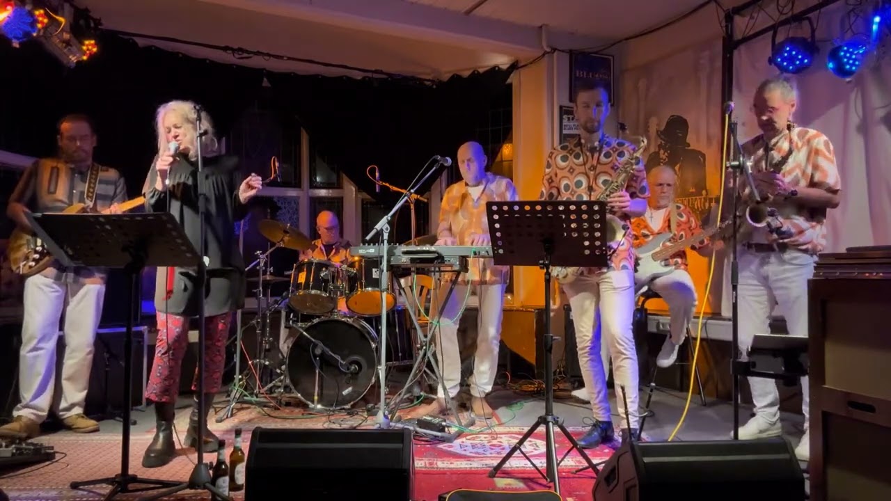 AIN’T NO LOVE IN THE HEART OF THE CITY  by  StaxMasters @ Eifgen, Wermelskirchen