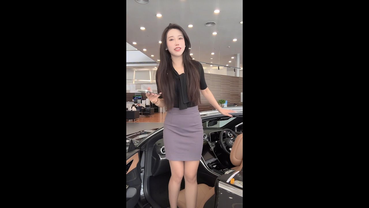 大兴奔驰二手车小姐姐（穿灰丝能说会道）2025.11.13