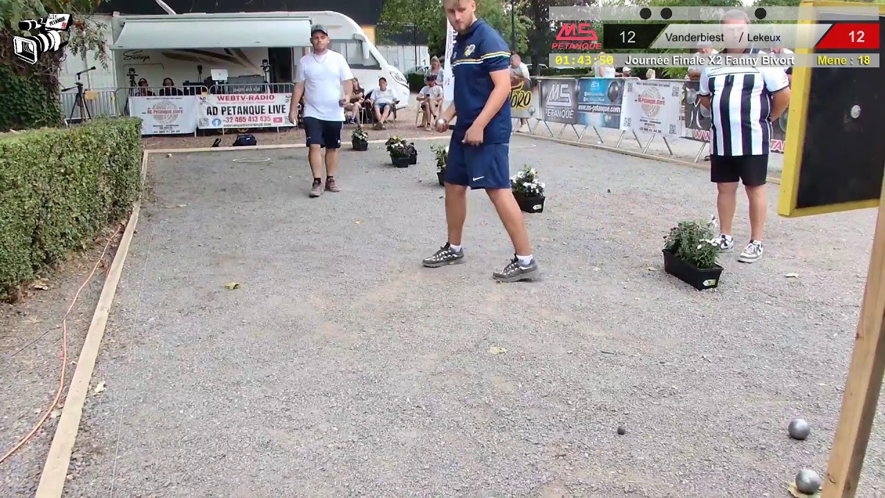 Miniature : Pétanque Finale Qualif Fanny Bivort X2