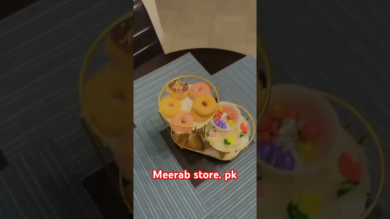 "Cosmetic Display Trolley""Mini Makeup Organizer CartJewelry Display Stand with Wheels" 