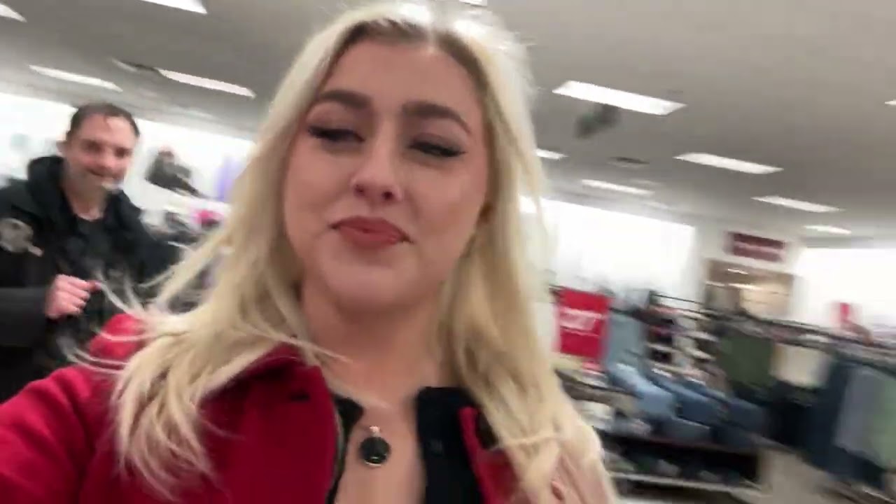 На шоппинге с богиней Майли!