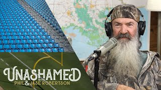 Phil Is Uncomfortable Watching Football, Jase Cancels Netflix, and Our Fractured Nation | Ep 153 screenshot 5