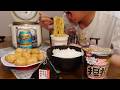 深夜にカップ麺と唐揚げをワンパク食い!