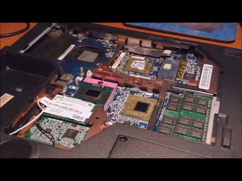 Video: Come Rimuovere Una Scheda Video Da Un Laptop