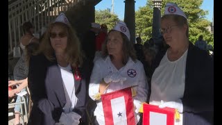 Community ceremony honors Gold Star Mother's and Family Day