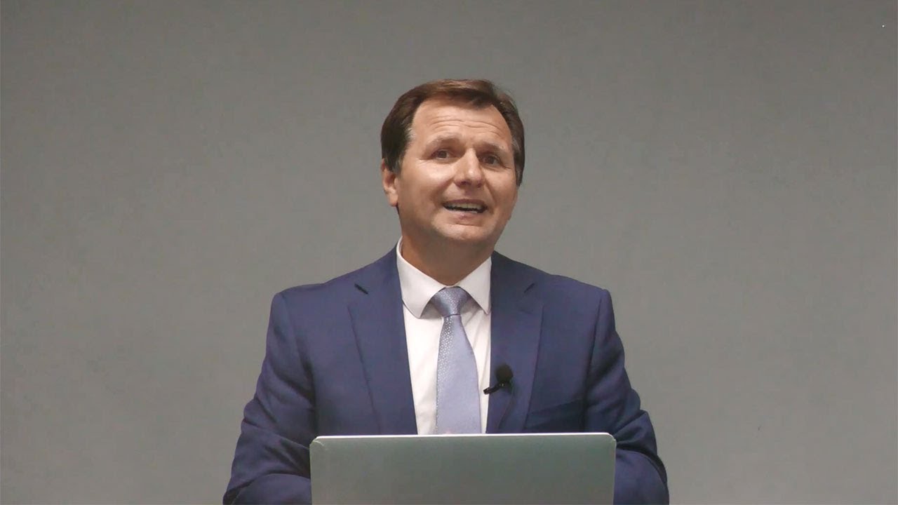Liviu Tudoroiu - Omul din umbră