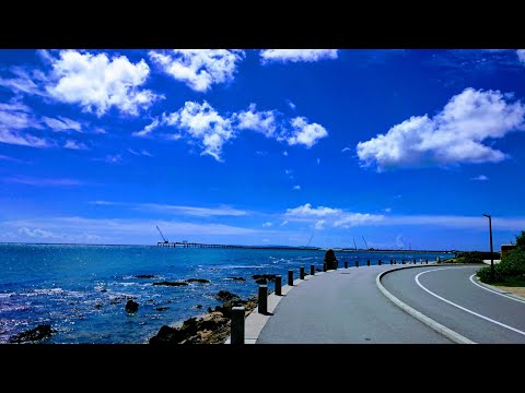 沖縄風景 瀬長島 野球場過ぎてすぐの一方通行の途中 shinstagram