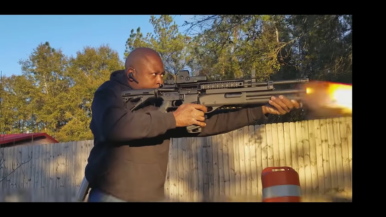 Colt 6940 w/ Knights Armament 12ga. Master key