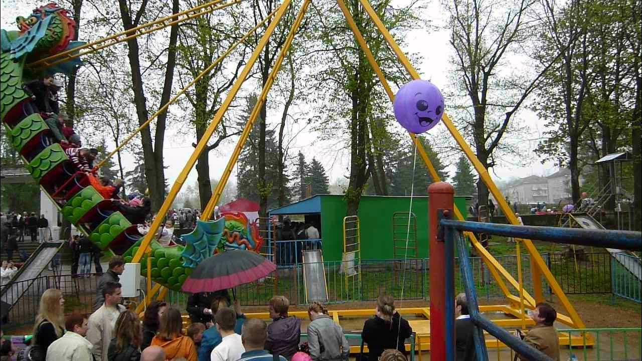 Аттракционы смоленская область вязьма городской парк фото