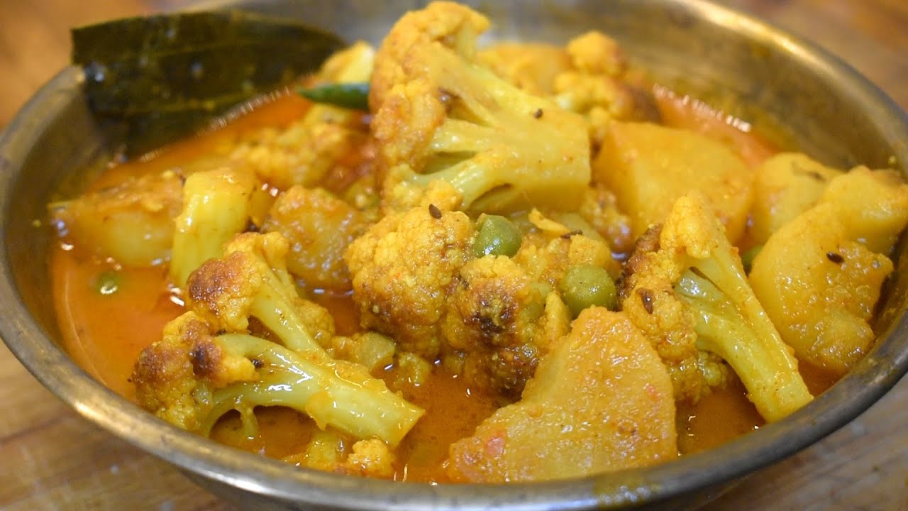 পুজো বা লক্ষী পুজোর ভোগের আলু ফুলকপি রসা | নিরামিষ ফুলকপির তরকারি | Bhoger fulkopi recipe