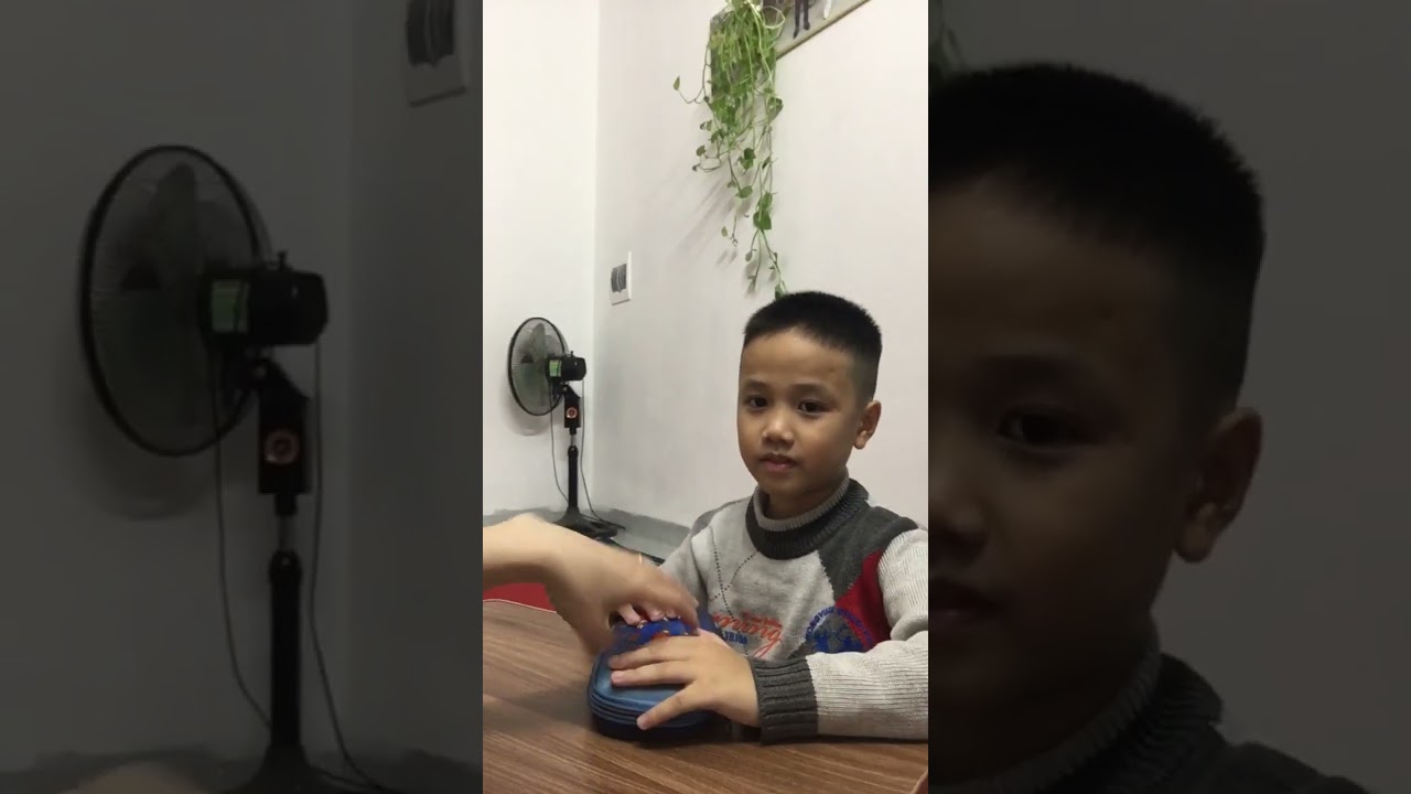 Ken lam bài văn tả hộp bút