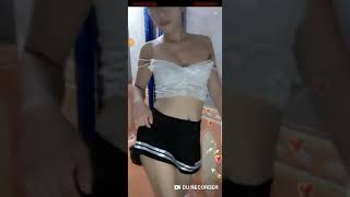 Hot Girl Nhảy Sexy Lộ Ngực Đầu Ti Hồng Đẹp