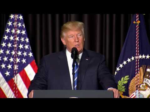Video: Trump Upprepar Att Muren Kommer Att Byggas