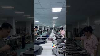 Avlink best 23.6inch round screen in production, circle LCD display high brightness digital signage