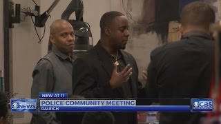 Raleigh Police and community come together at barbershop to open communication