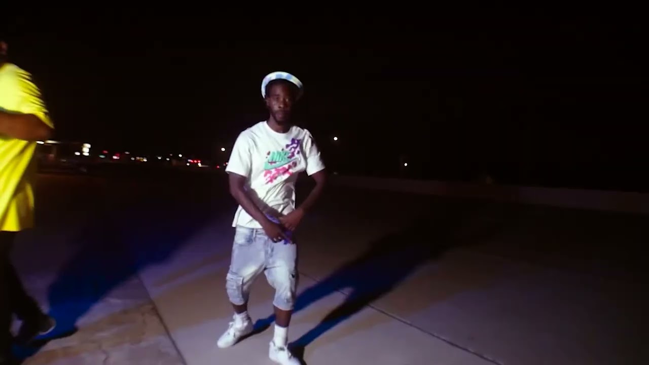 Texas Ray x Tre Deuce - I Ride (shotByCTBGfx) adlı videoyu YouTube'da izle Texas Ray x Tre Deuce - I Ride (shotByCTBGfx) adlı videoyu YouTube'da izle
