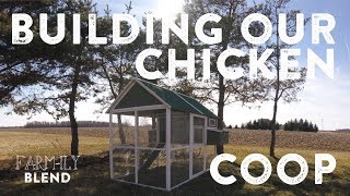 Heather and Jeremy build their first chicken coop for their 17 baby chicks. Will they be able to work together … or will it be splitsville? 