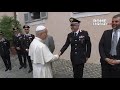León XIV se despide de los que han hecho posibles sus vacaciones en Castel Gandolfo – VÍDEO