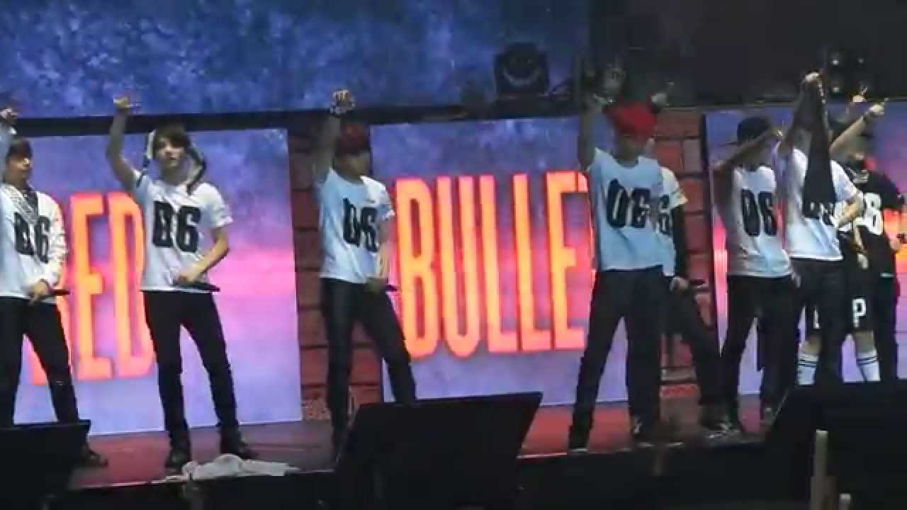 BTS (Bangtan Boys) 방탄소년단- Jump (The Red Bullet Manila)