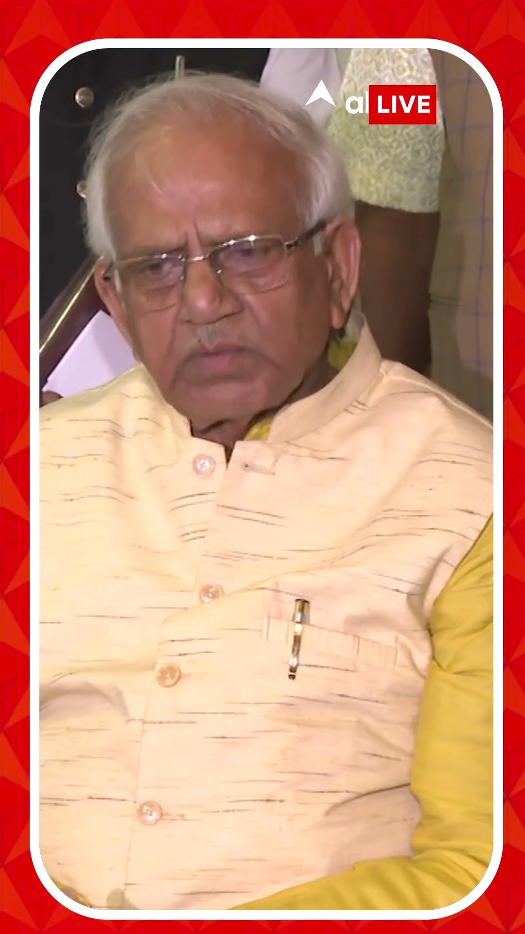 'অভয়ার মা-বাবা CPIM-এর দ্বারা পরিচালিত হচ্ছেন', আক্রমণ শোভনদেব চট্টোপাধ্যায়ের