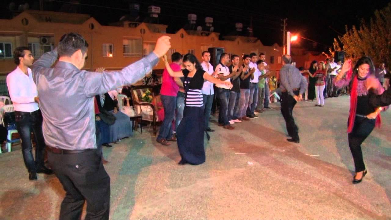 Şimşek Video / KARDEŞLER SAZ EKİBİ - ZAFER ÖTE - OLMAZ OLMAZ OLMAAAZZZ....