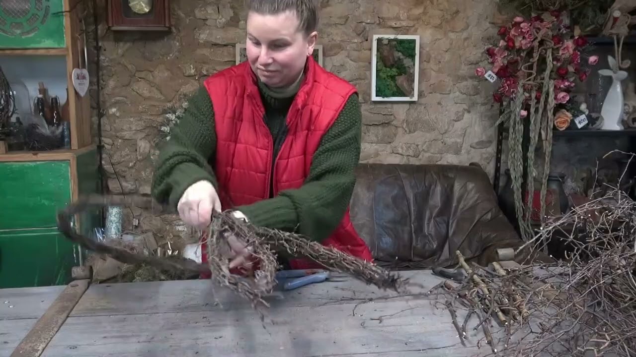 Zając z witek brzozy.