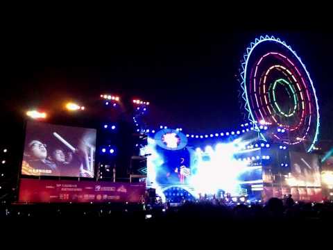 2012義大跨年晚會謝金燕3-練舞功