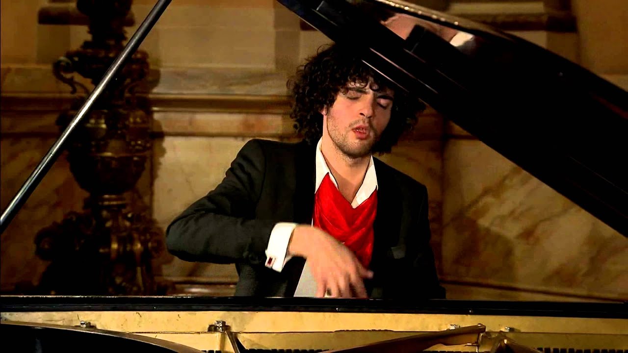 Simon Ghraichy - Nocturne op.24 no.8 [Sibelius]