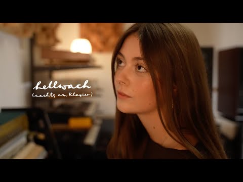Charlotte Kudella - hellwach (nachts am Klavier)