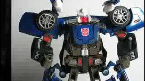 Transformers Alternators: Autobot Tracks
