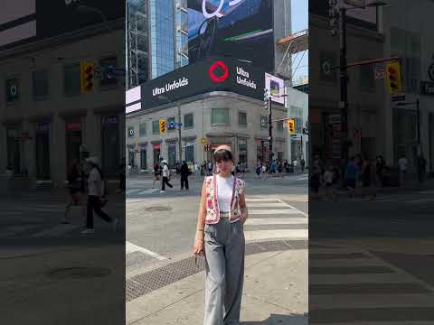 Iconic Style Toronto دختر استایل Love