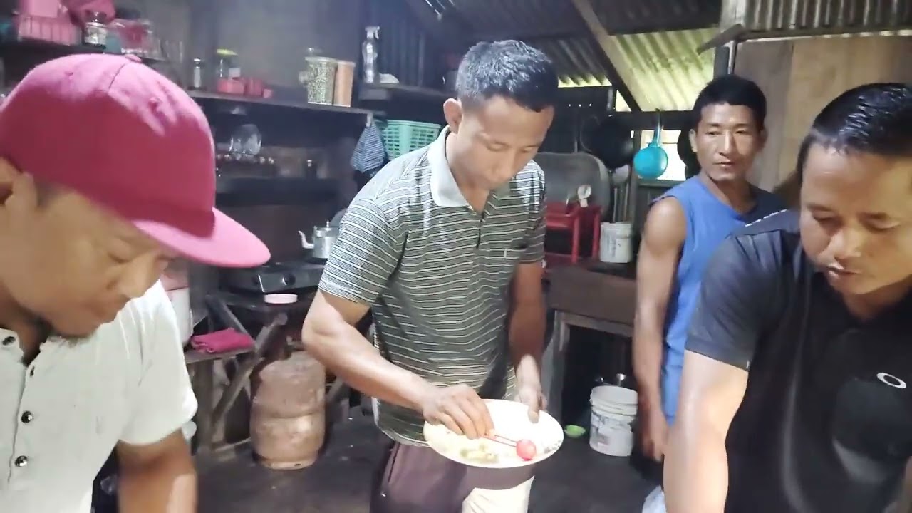 Tunge barlian lian kan ti mukbang
