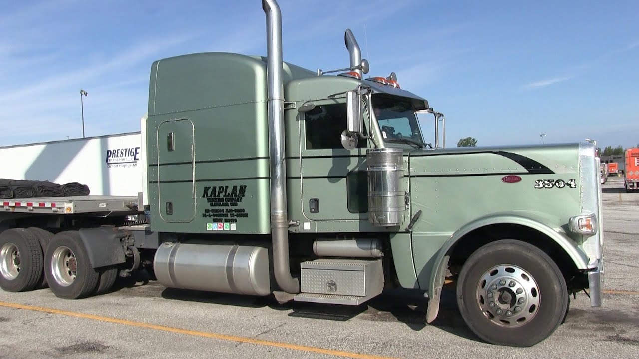 Green Peterbilt Truck At Erie PA Truck Stop YouTube