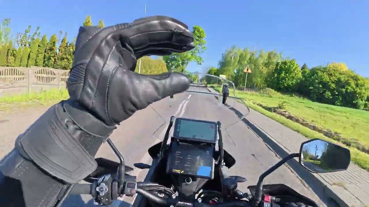 Trailbraking - hamowanie motocyklem w zakręcie! (Linki w opisie, sprawdź)