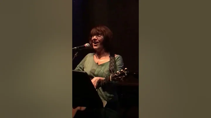 Michelle Shafer at The Store in Chicago 2019