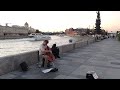 Виолончелист на Крымской набережной в Москве