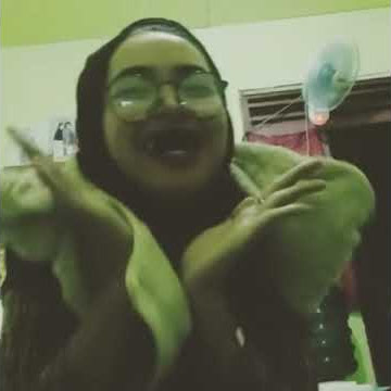 Cewek ompong paling chantik