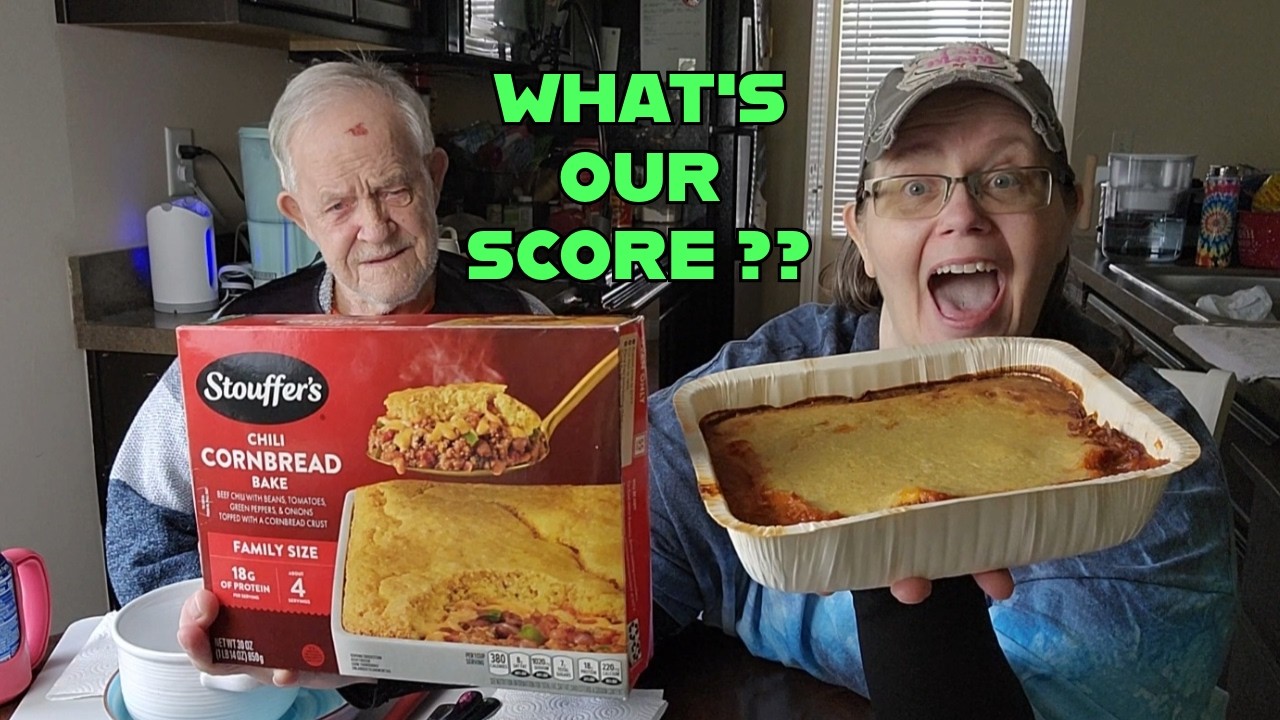 Stouffer's Chili Cornbread Bake #grocerystorefinds