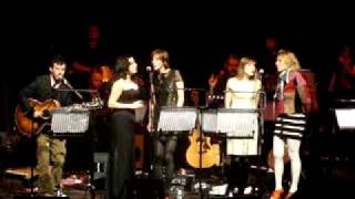 Martha Wainwright, Camille O'Sullivan, Beth Orton & Harper Simon - Poor Boy (Nick Drake)