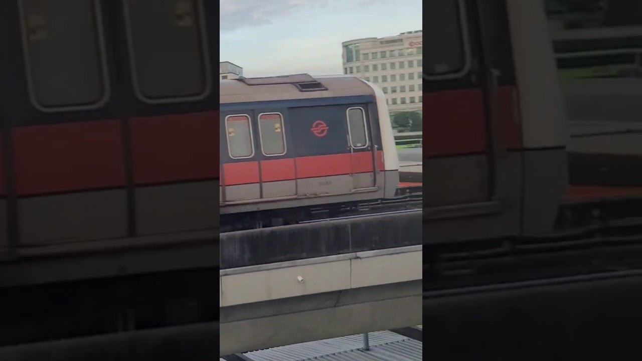 (Early withdrawal to CHD,retired) C151 085/086 departure at Tampines 