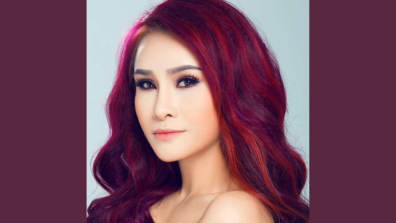 Watch Sơn Ca | Xuân Về Trên Môi Em (Remix) on YouTube