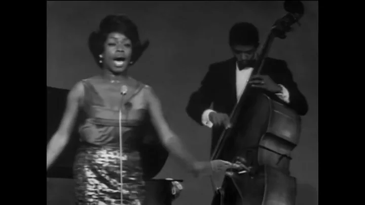 Sarah Vaughan - Honeysuckle Rose (Live from Sweden...