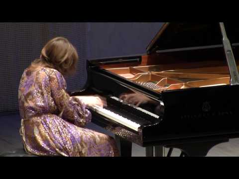 Polina Osetinskaya plays Ravel - Le Tombeau de Couperin 3 + speech.mpg