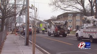 Power outage closes two Pawtucket schools