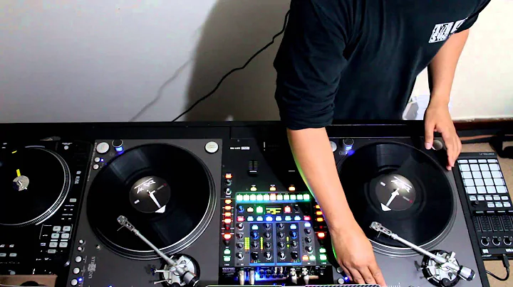 DJ K  House  November 2015  Papa's Got a Brand New...