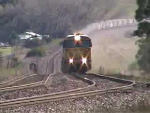 8145+8140 lead 9227 crossing 2225 with 8179 at Werai