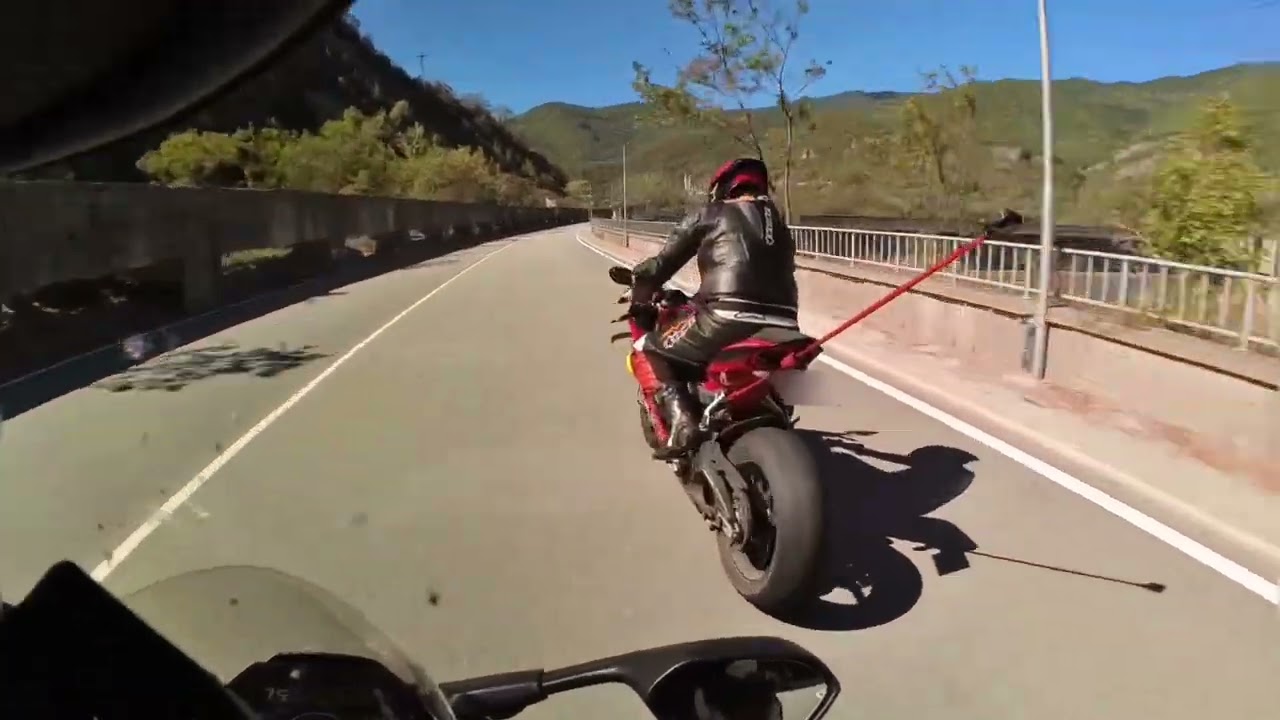 Krichim - Devin , ducati panigale v4s 2025 , bmw s1000rr 2022