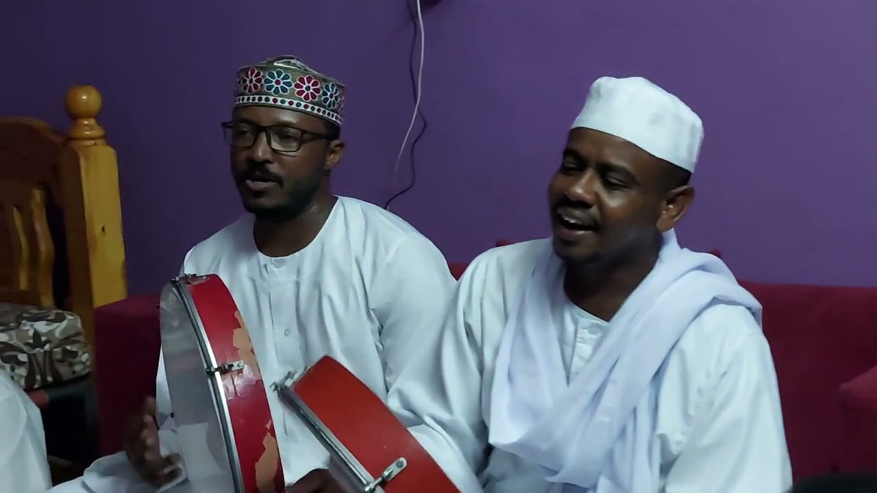 طال الغرام بالحيل _ المادح محمد عبدالرحيم والغفاري