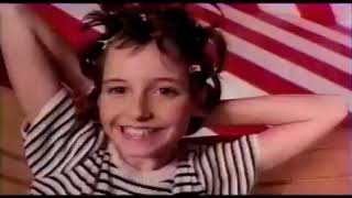 Claudia Laurie''Parlez-moi d'amour'' (Clip Officiel) 1994